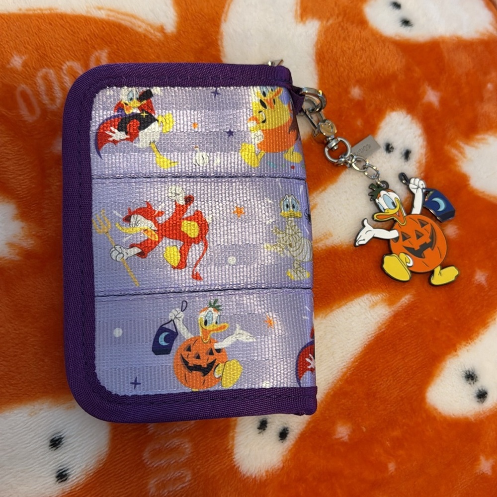 Disney Harvey’s halloween Donald Duck fun size Wallet - Picture 2 of 7